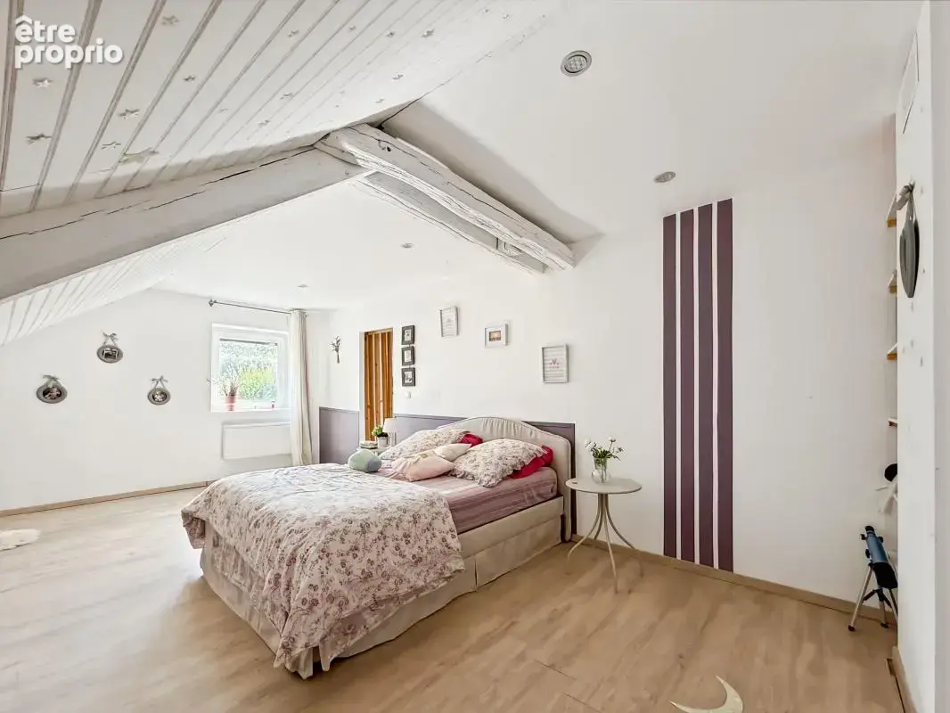  Coup de cœur assuré – Maison ancienne de charme entièrement rénovée avec prestations de haut standing - photo 7