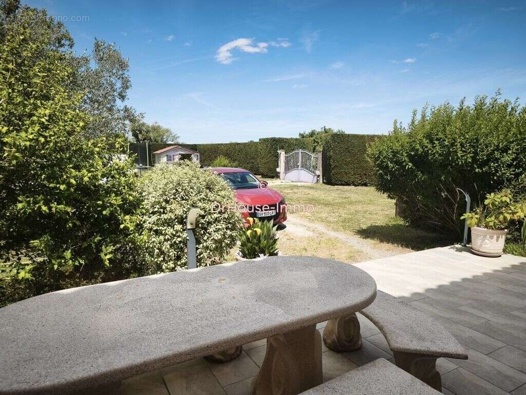 Maison 197 m² à Pamiers  - photo 4