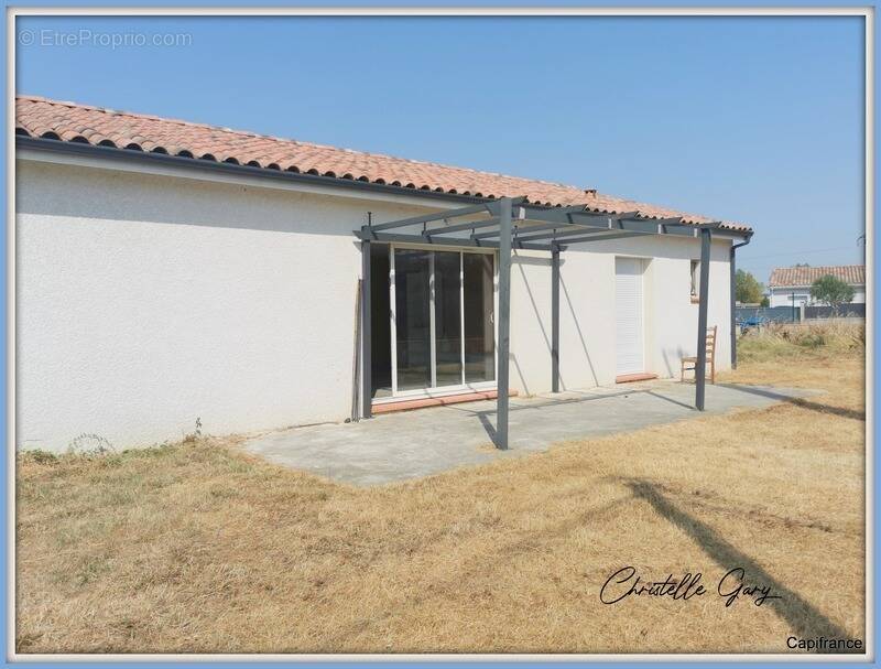 Maison à LAGARDELLE-SUR-LEZE