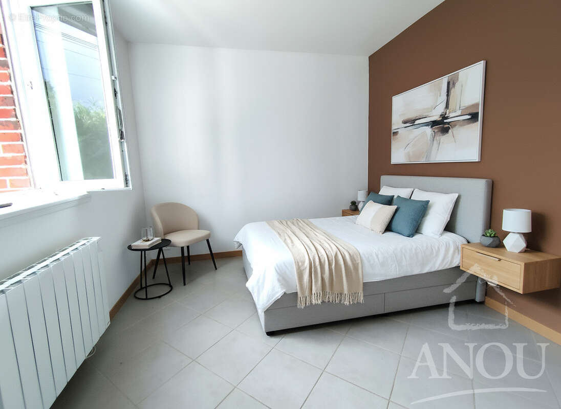 Maison à LES AUTELS-VILLEVILLON