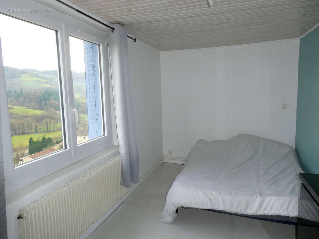 Maison à SAINT-GENIS-L&#039;ARGENTIERE