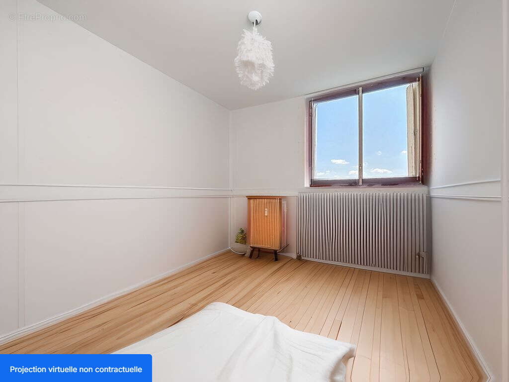 Appartement à CHENOVE