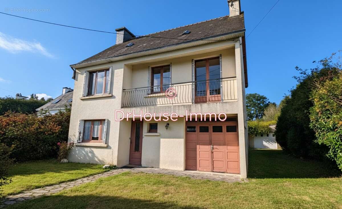 Maison à ROUDOUALLEC