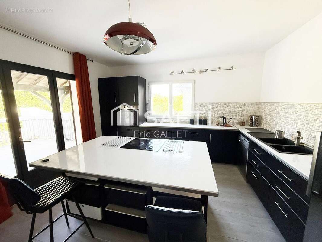 Photo 6 - Maison à SEILHAC