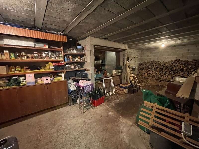 Maison à DECAZEVILLE