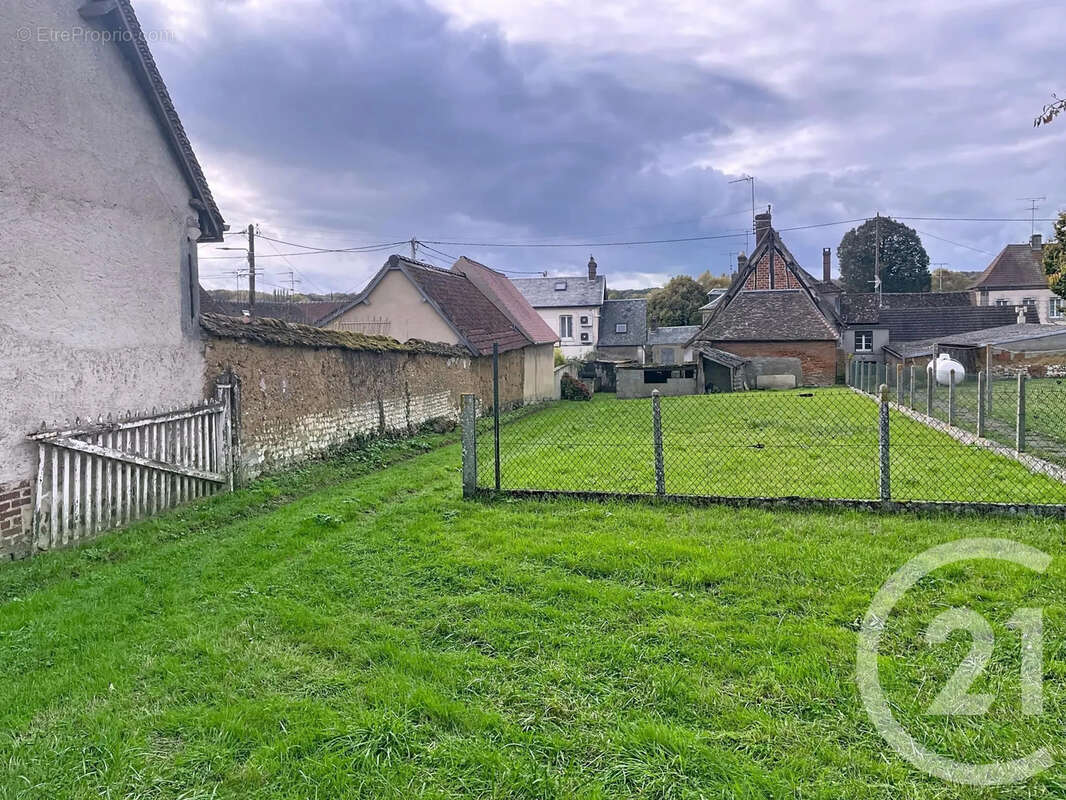 Maison à ERAGNY-SUR-EPTE