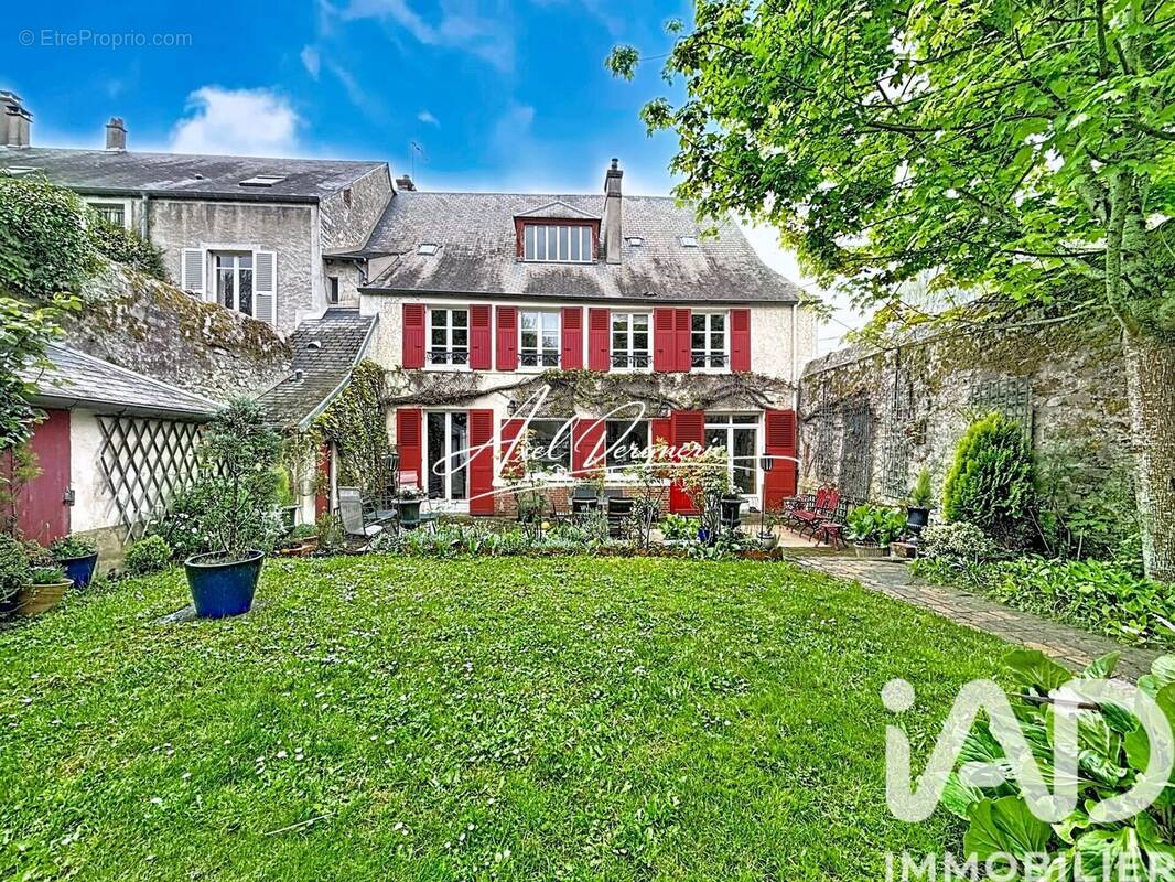 Photo 1 - Maison à ETAMPES