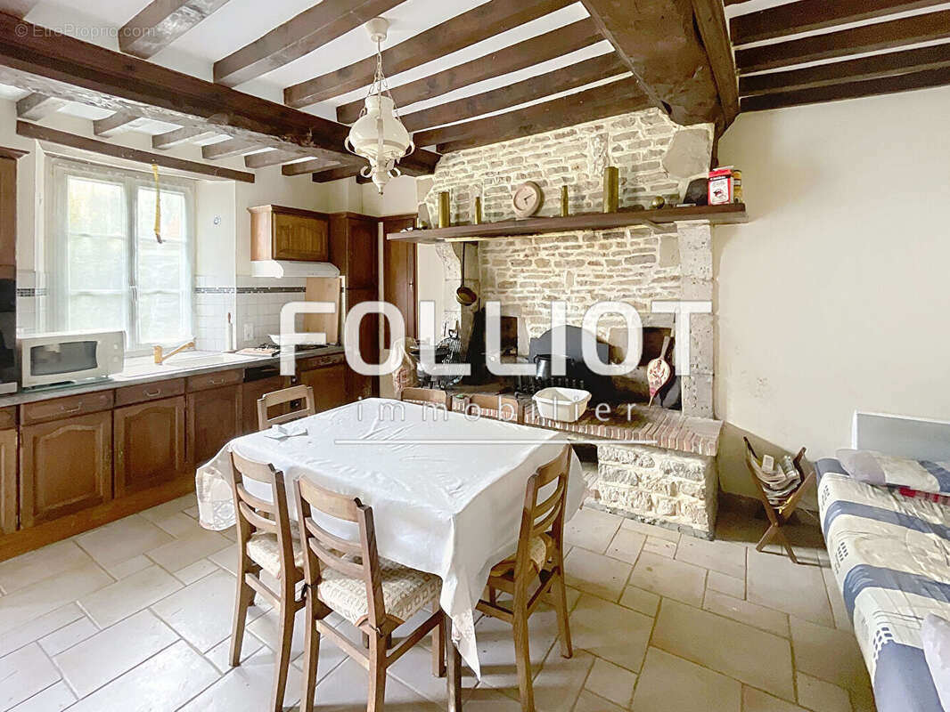 Maison à PICAUVILLE