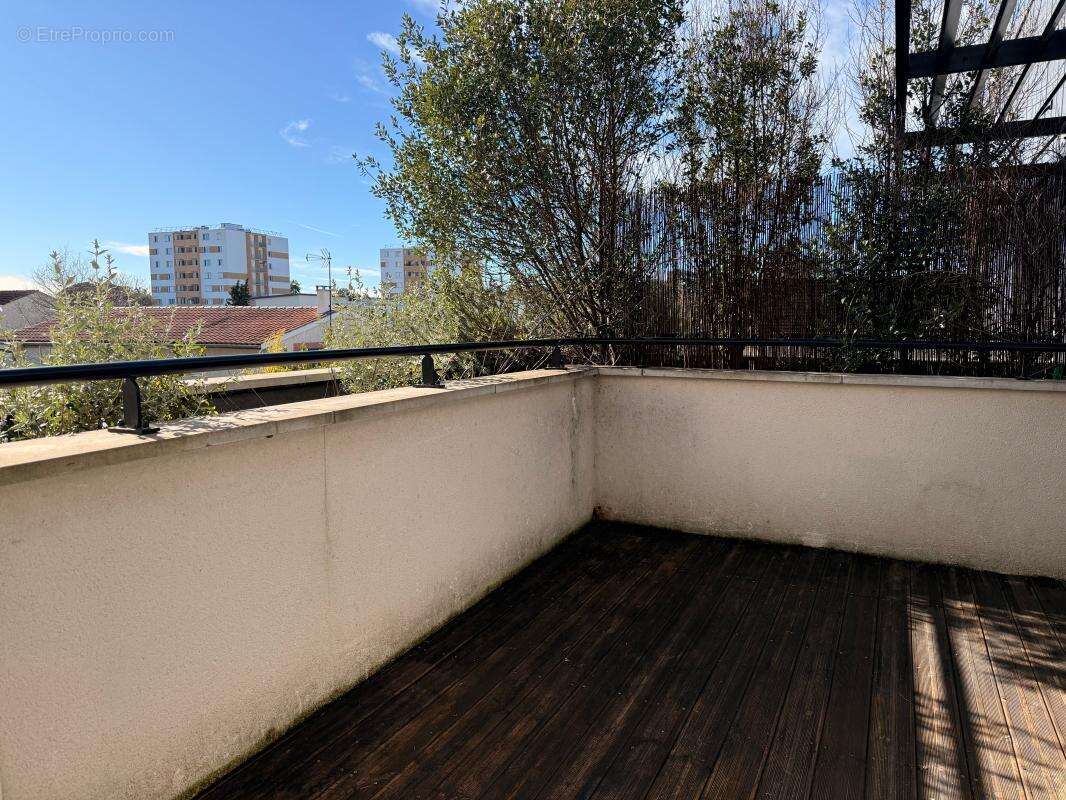  T3 lumineux – Balcon – 2 parkings – Colomiers (proche futur métro) - photo 2