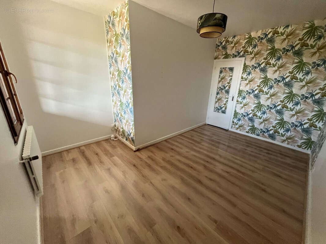 Maison à PONT-DE-VEYLE