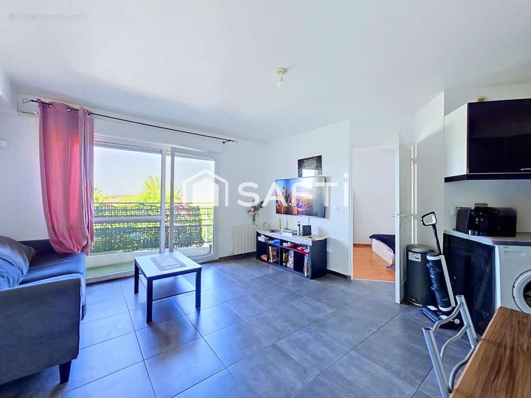 Photo 5 - Appartement à VAULX-EN-VELIN