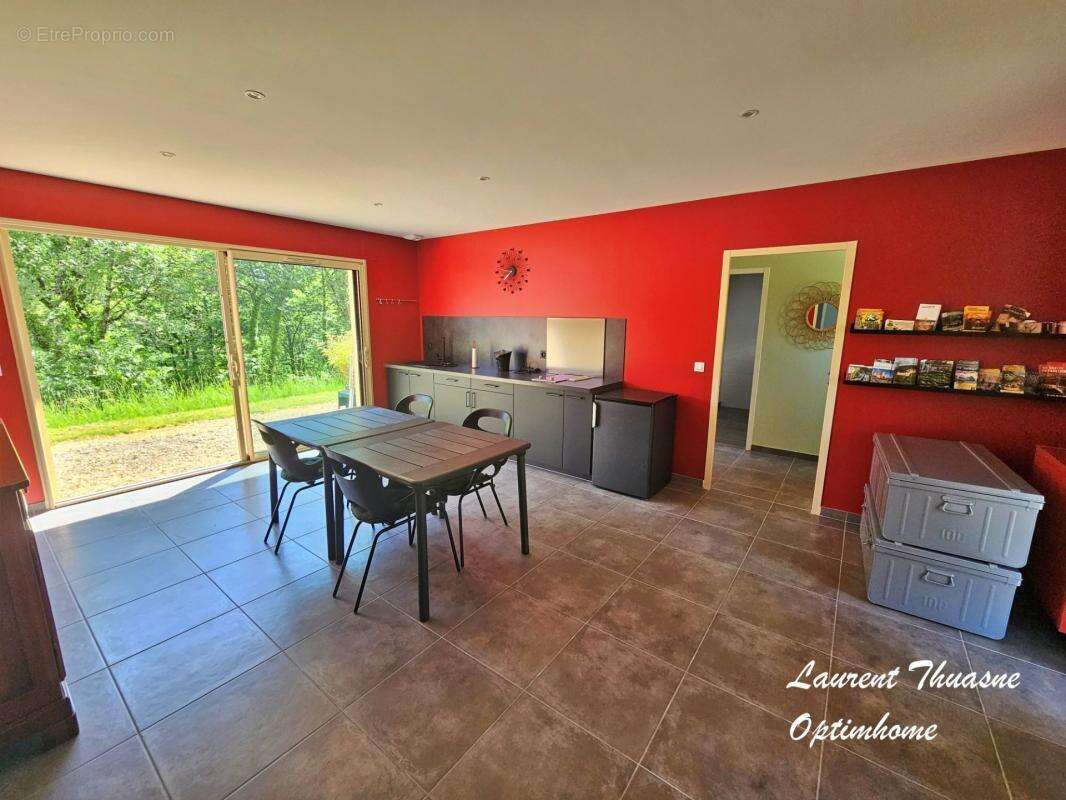 Maison 7 pièces 5 chambres avec deux gîtes au calme - photo 18