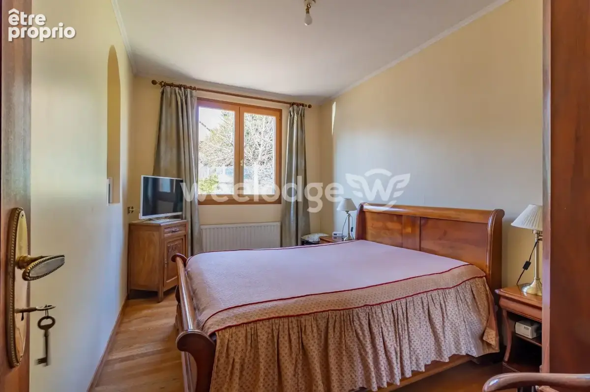 Maison 7 pièces 150 m² à vendre à Jouy-Le-Moutier (95280) - photo 9