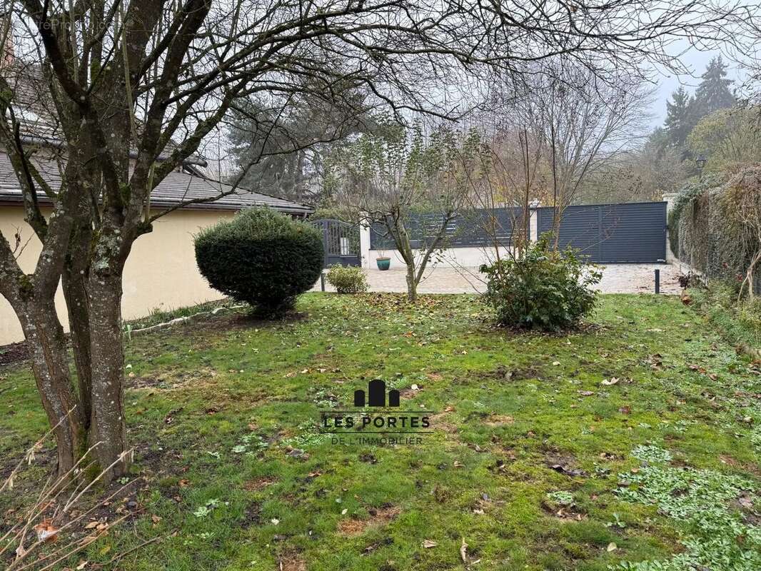 Maison à MOIGNY-SUR-ECOLE