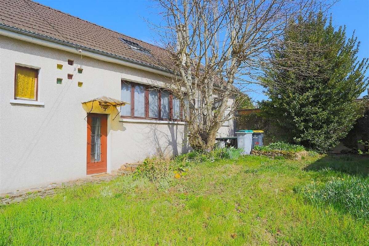 Maison à YERRES