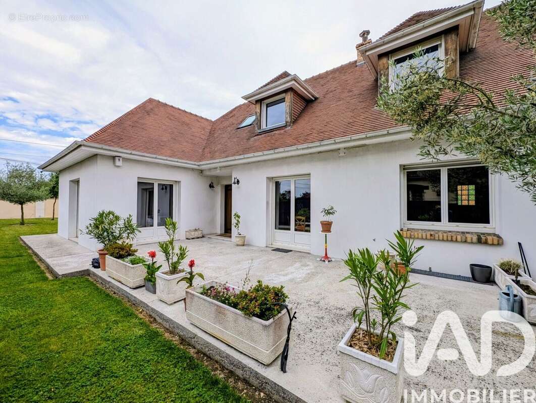 Photo 2 - Maison à OISSEL