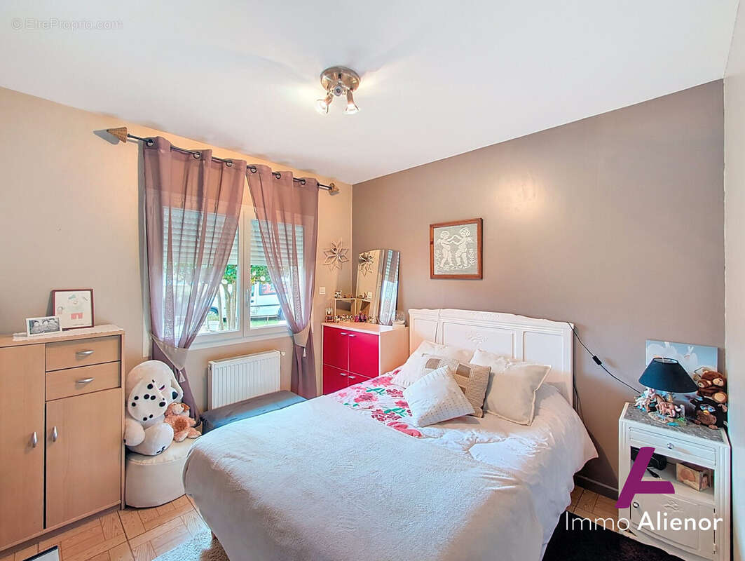 Maison à MARCHEPRIME