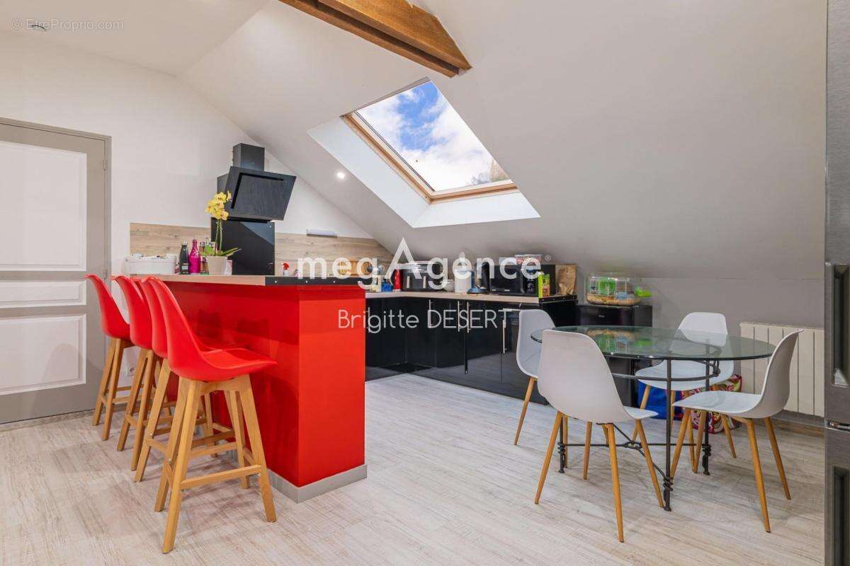 Maison à TORCE-EN-VALLEE