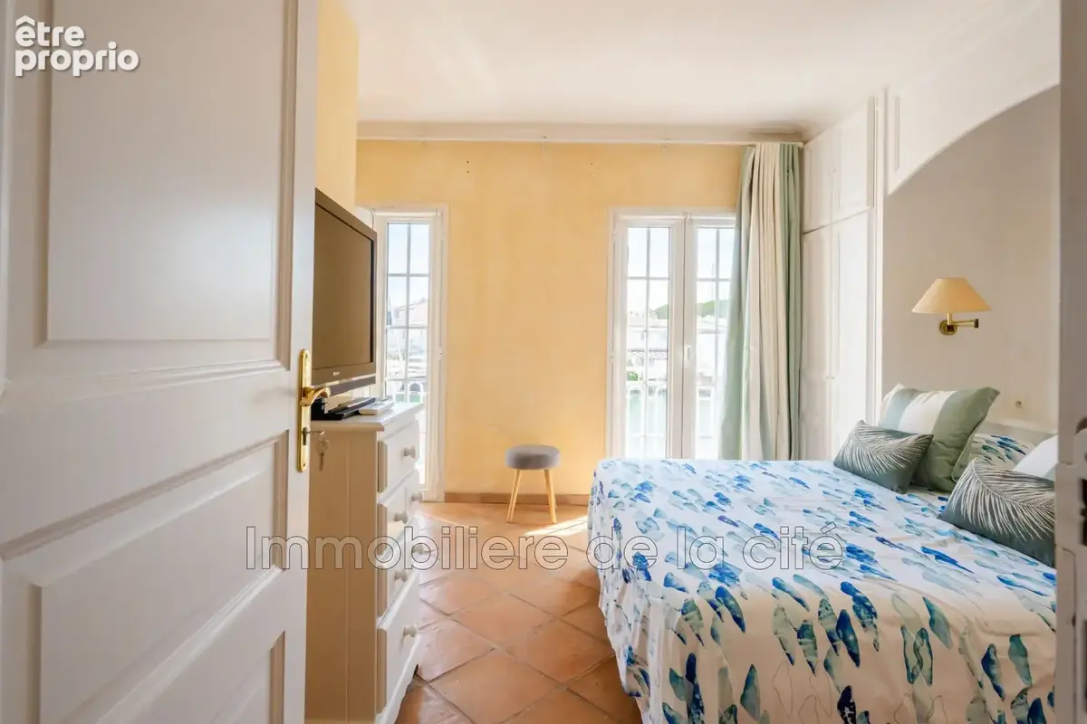 Maison 7 pièces 139 m² à vendre à Grimaud (83310) - photo 7