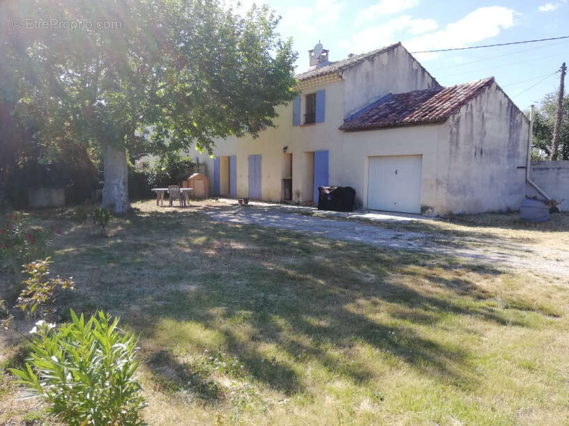 Maison à JONQUIERES