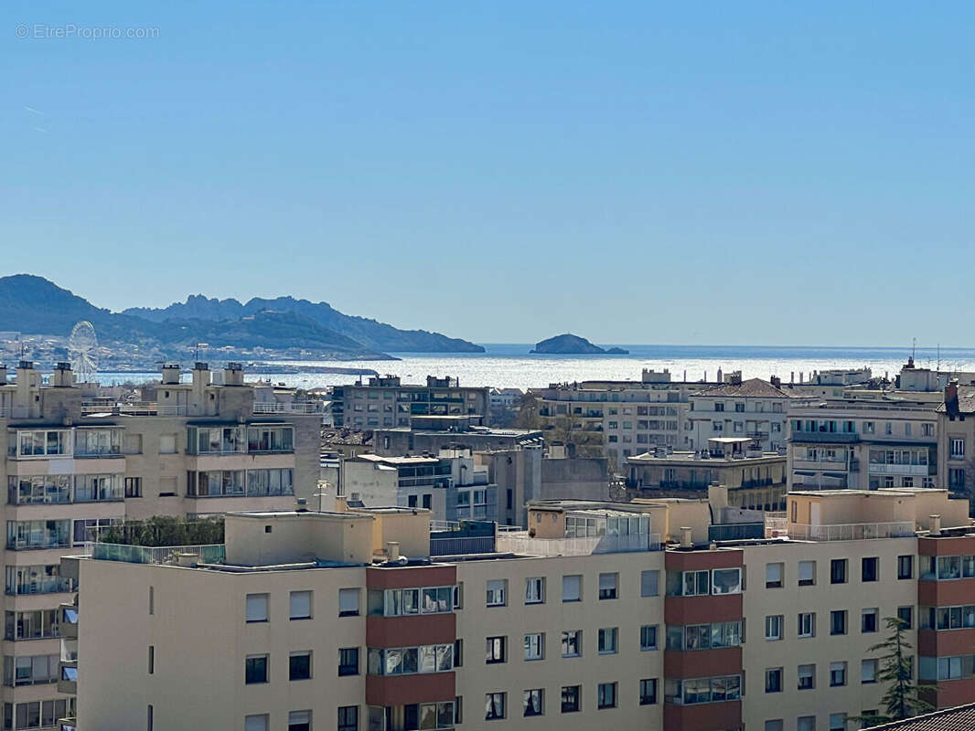 Appartement à MARSEILLE-8E