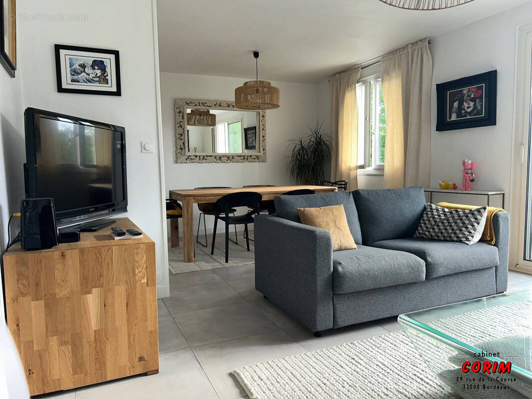 Appartement à BORDEAUX