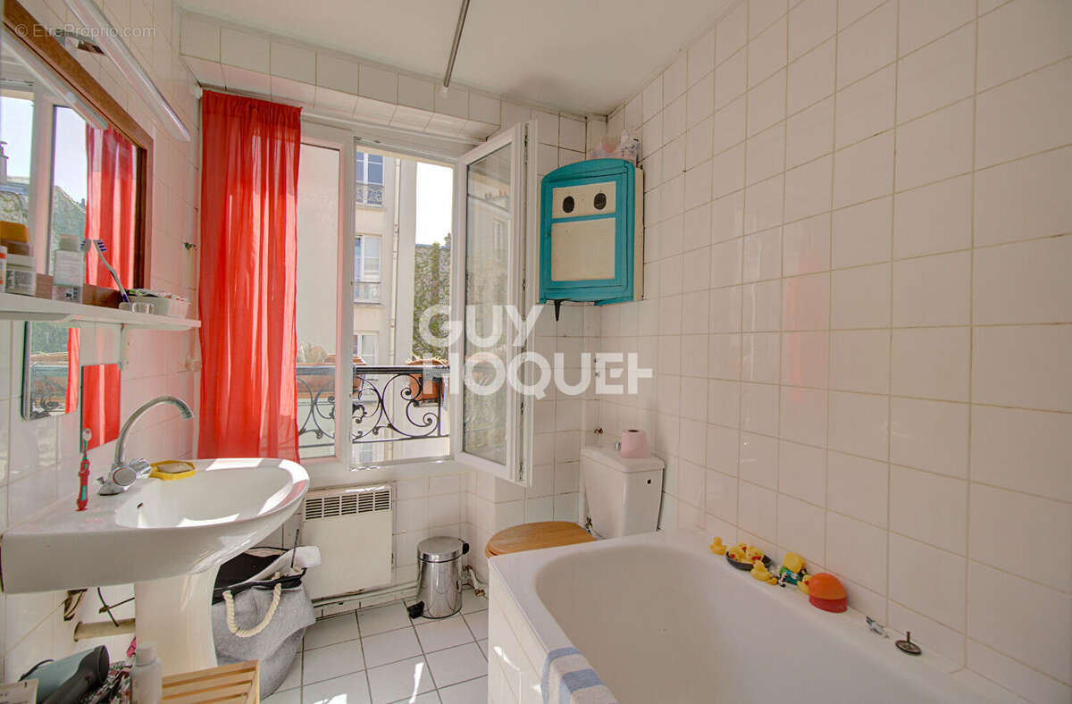 Appartement à PARIS-20E