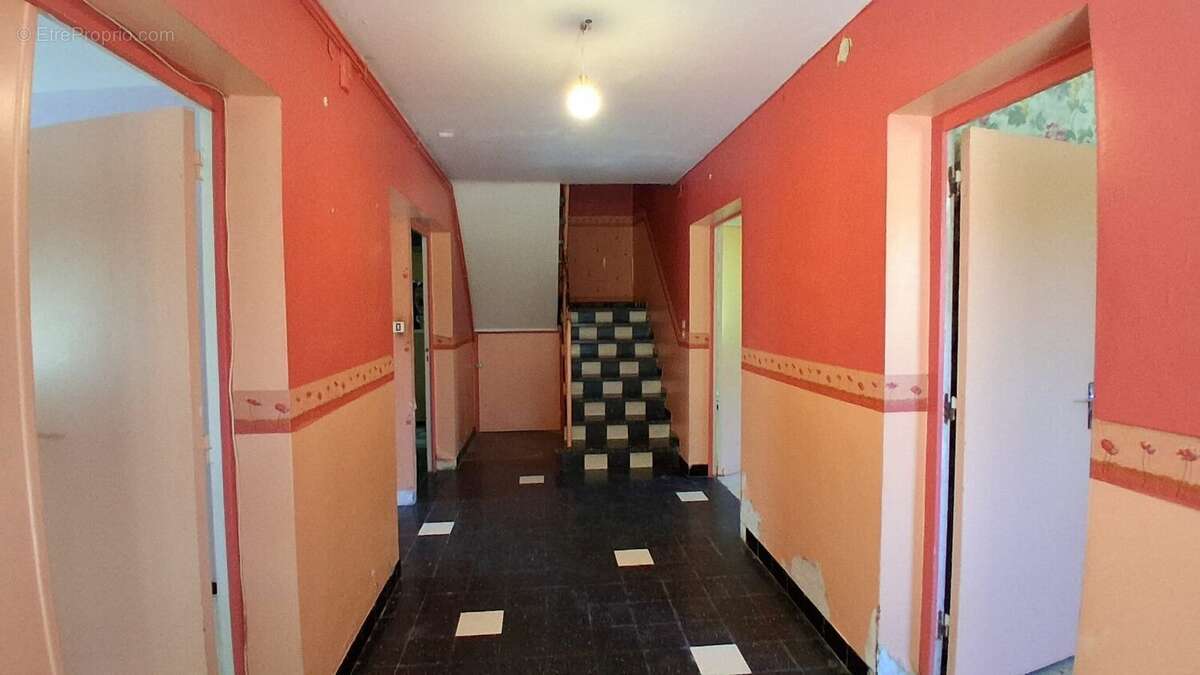 Quint fonsegrives - maison 6 pieces avec travaux a prevoir - photo 4