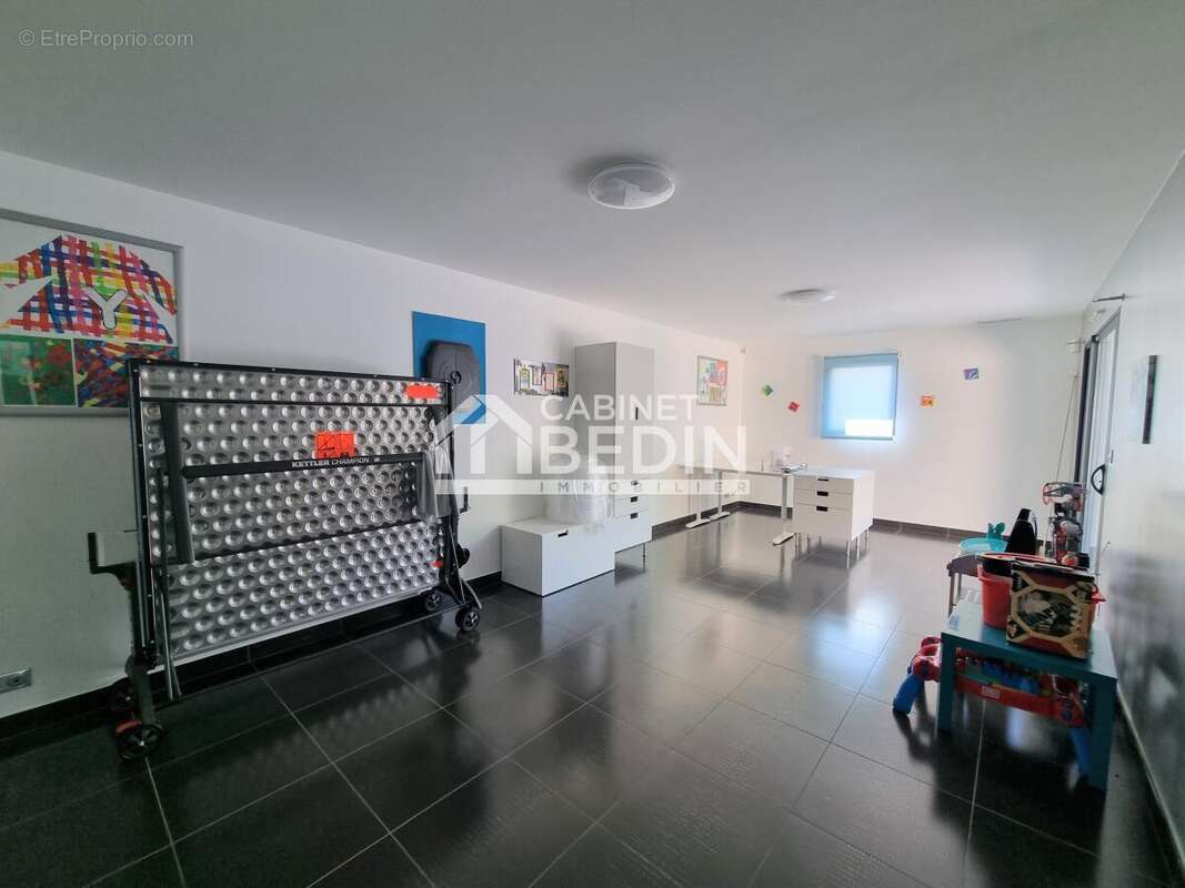 Maison à CASTRES-GIRONDE