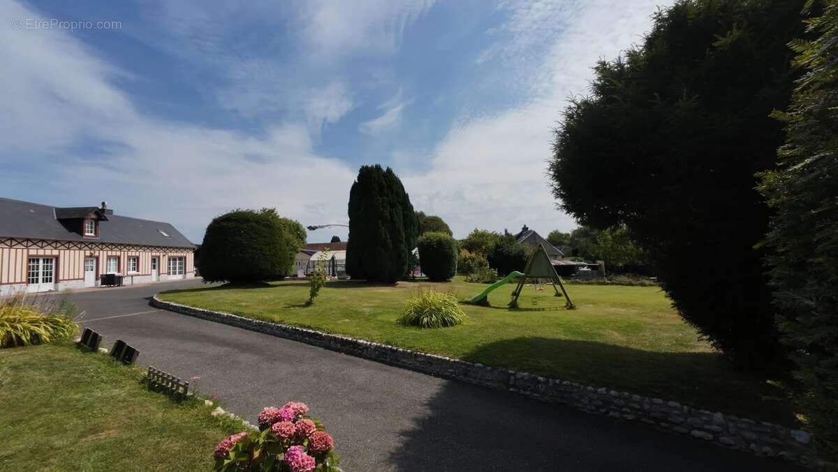 Maison à AUBERVILLE-LA-MANUEL