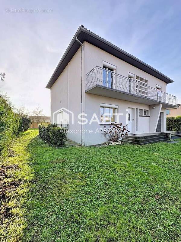 Photo 2 - Maison à FROUZINS