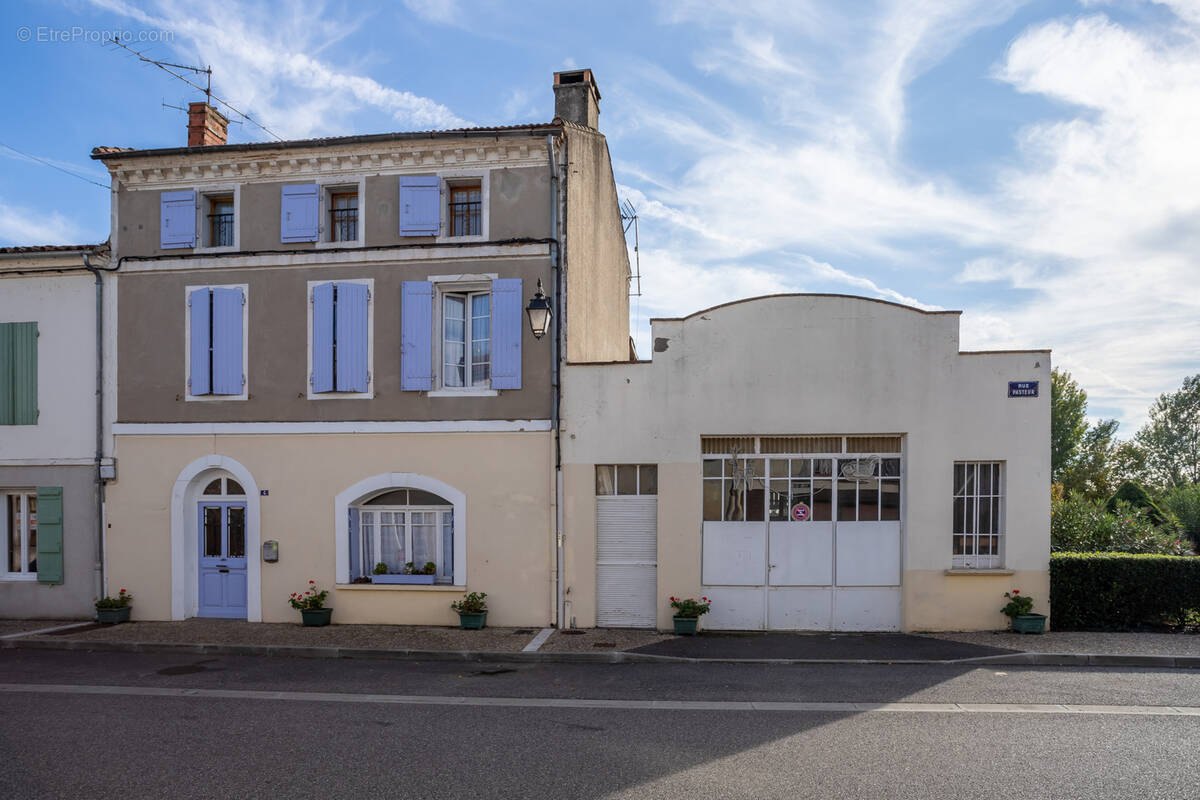 Maison à LAMAGISTERE