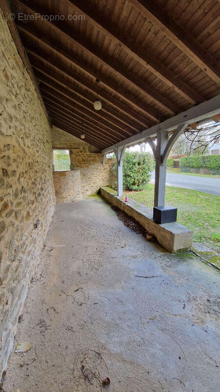 Maison à ABJAT-SUR-BANDIAT