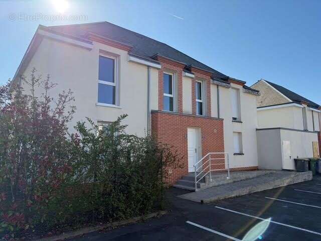 Maison à SAINT-DENIS-EN-VAL