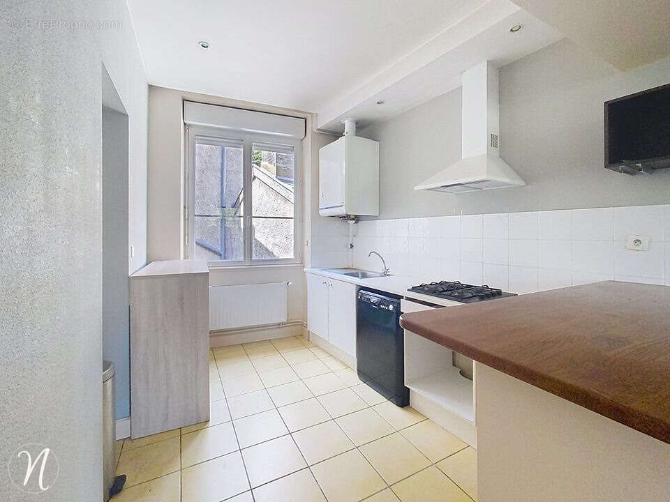 Appartement à LYON-9E