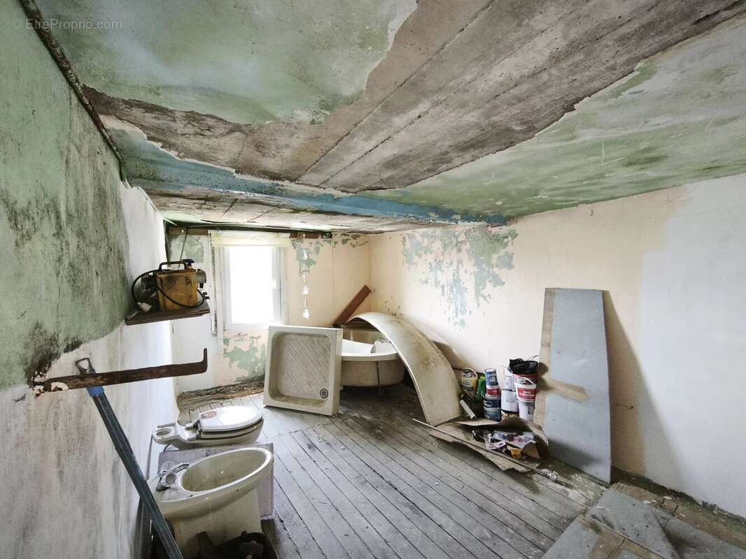 Maison à PRADES-SALARS