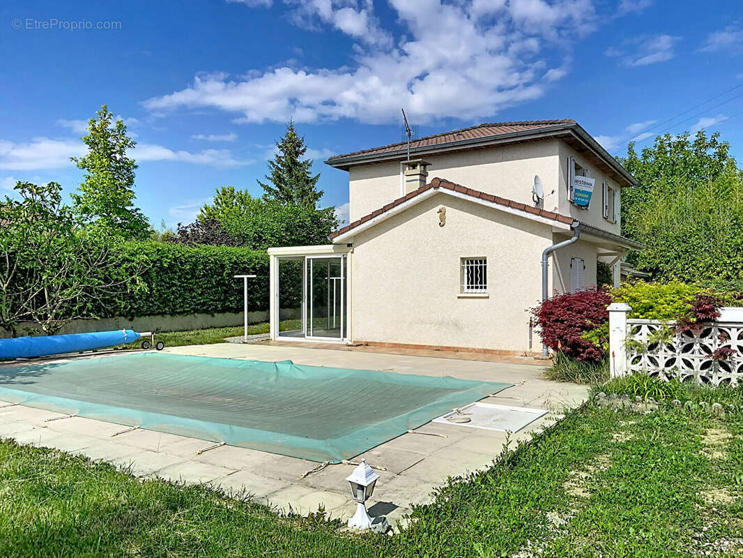 Maison à SAINT-MAURICE-DE-GOURDANS