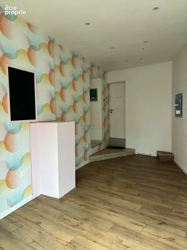 WALLERS Centre Maison de caractère d'environ 200 m2 avec piscine chauffée et potentiel professionnel - photo 13