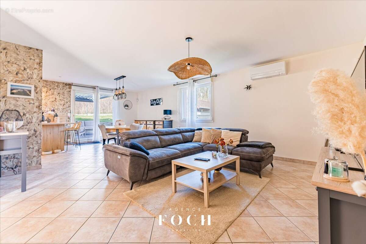 Maison à NORROY-LES-PONT-A-MOUSSON