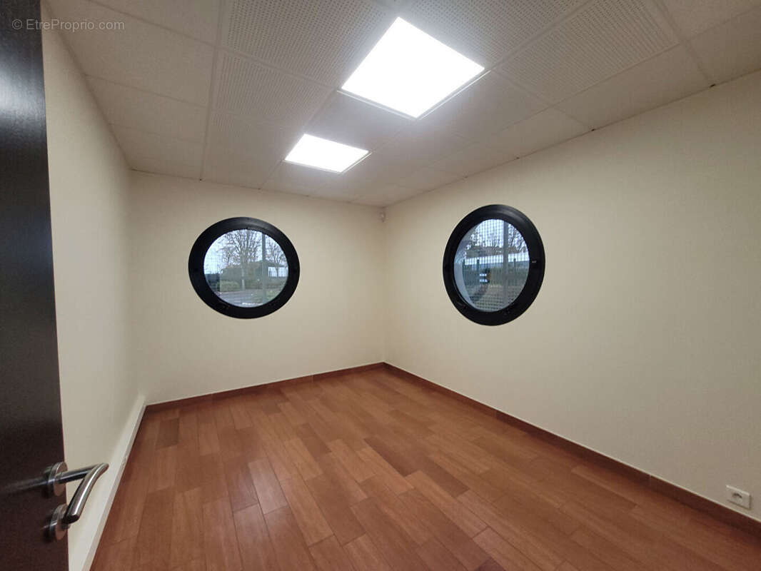 Commerce à HAUTE-GOULAINE