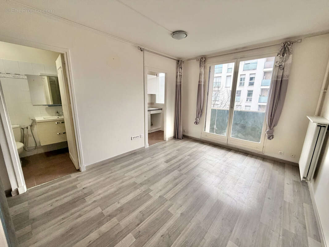 Appartement à BAGNOLET