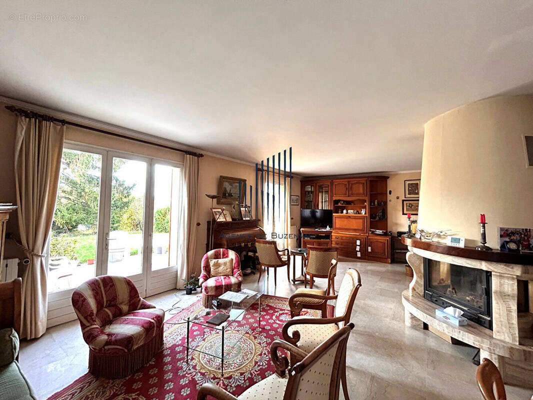 Maison à RUEIL-MALMAISON