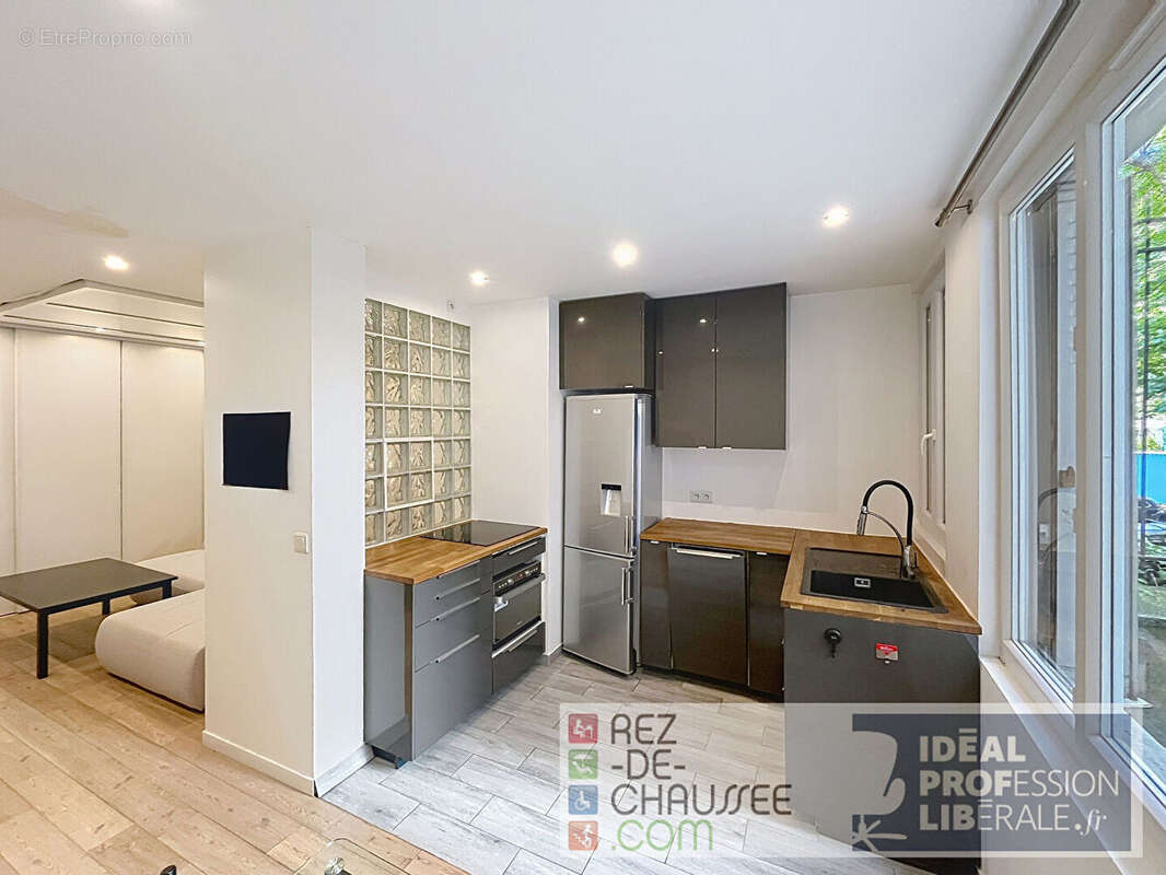 Appartement à PARIS-18E