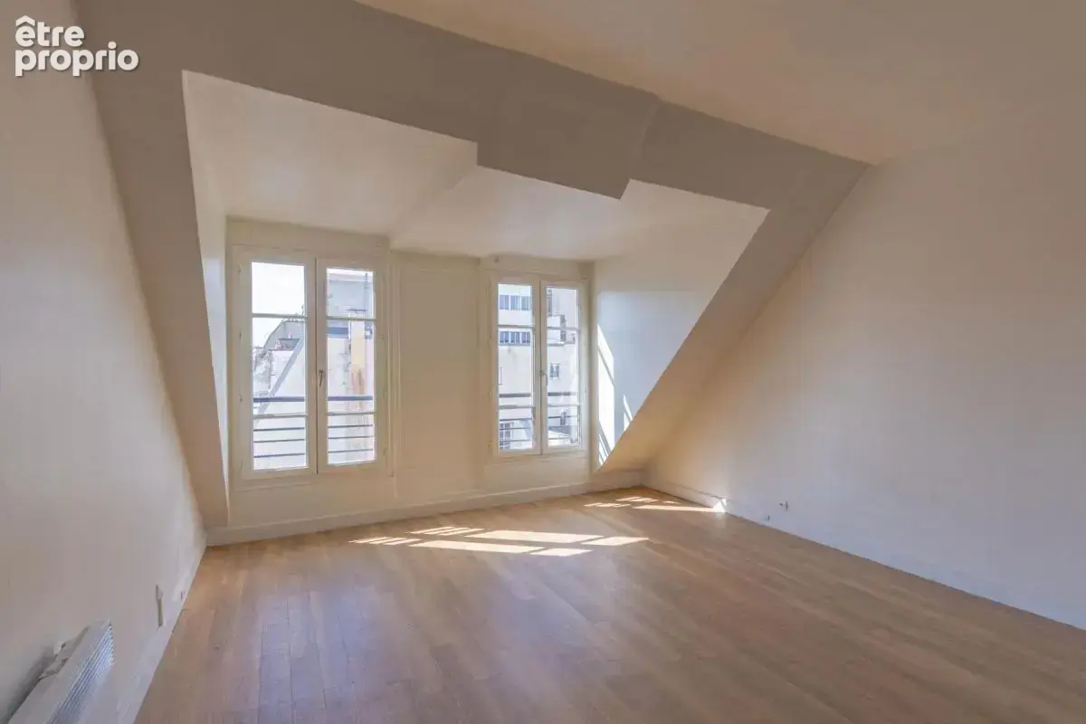 Paris 3 - haut marais -  studio clair et calme vue degagee - photo 3
