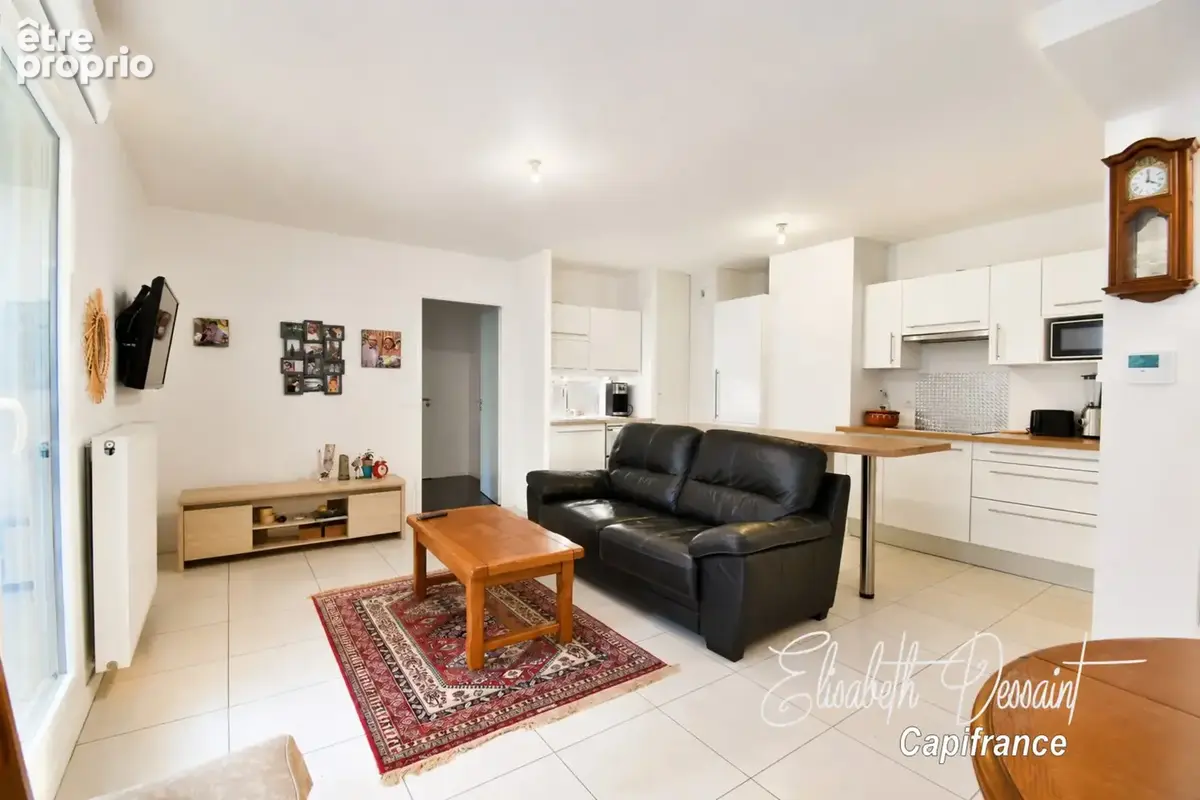 EXCLUSIVITE – Superbe T3 de 67 m² à Bayonne – Vue dégagée sur parc, terrasse plein ouest, parking en sous sol & cave - photo 2