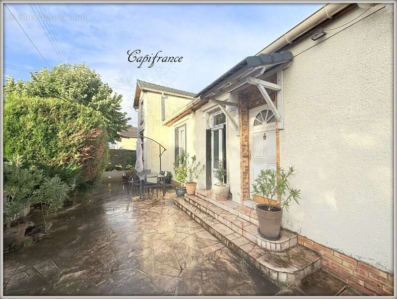 Maison à AULNAY-SOUS-BOIS