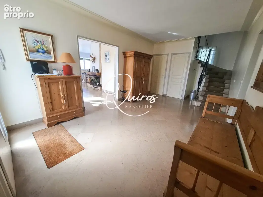 Maison 7 pièces 212 m² à vendre à Osny (95520) - photo 4