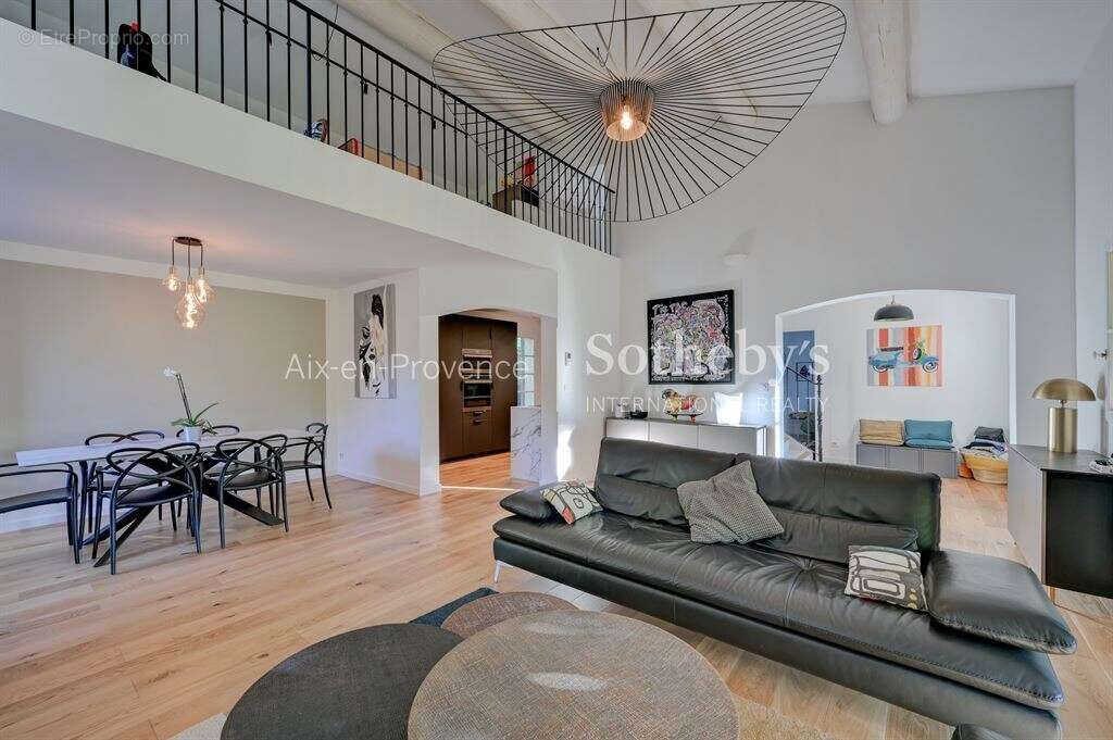 Maison à AIX-EN-PROVENCE