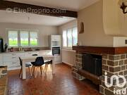 Photo 1 - Maison à SAINT-SATURNIN