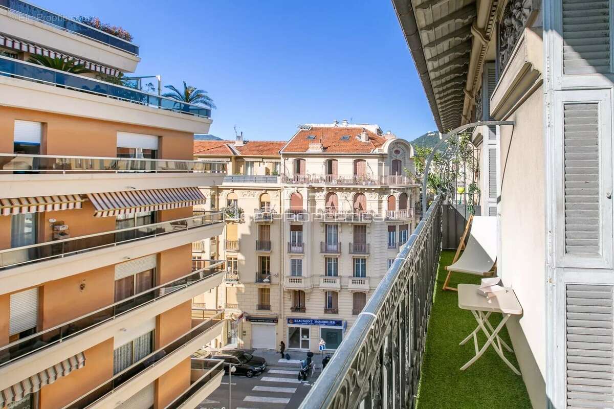 Appartement à NICE